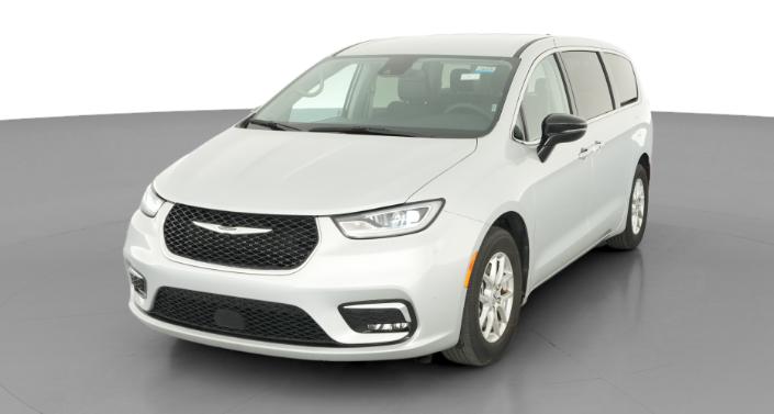 Thumbnail: 2024 Chrysler Pacifica - 1