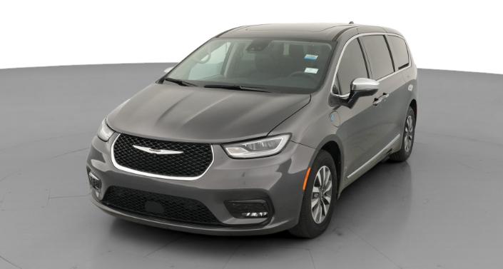 Thumbnail: 2023 Chrysler Pacifica - 1