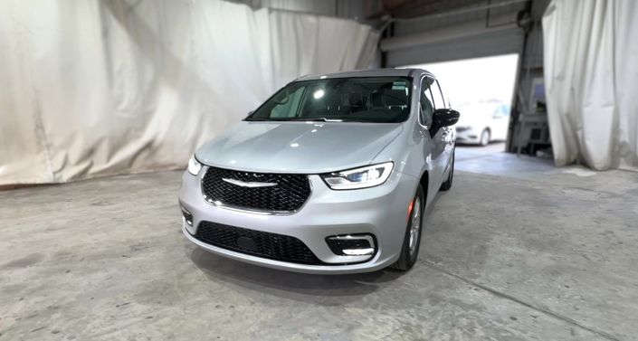 Thumbnail: 2024 Chrysler Pacifica - 1