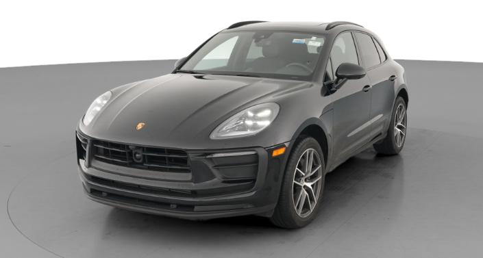 Thumbnail: 2024 Porsche Macan - 1
