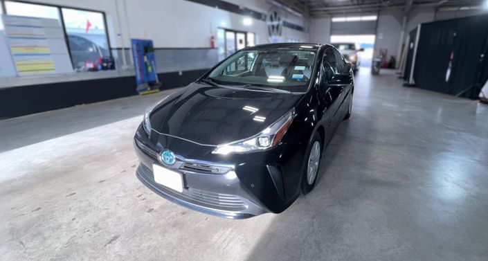 Thumbnail: 2022 Toyota Prius - 1