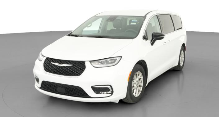 Thumbnail: 2024 Chrysler Pacifica - 1