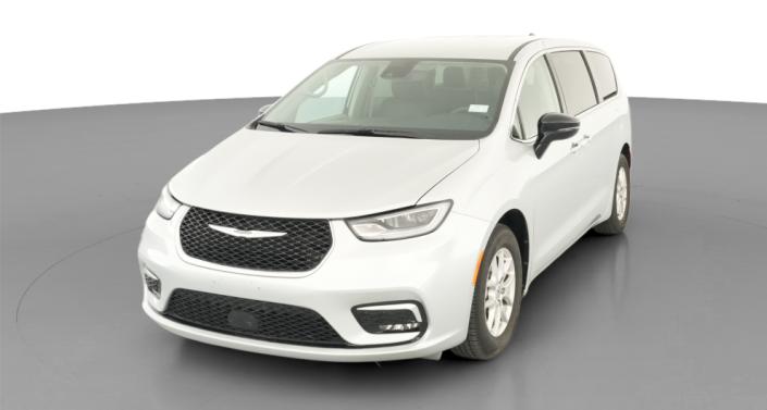 Thumbnail: 2024 Chrysler Pacifica - 1