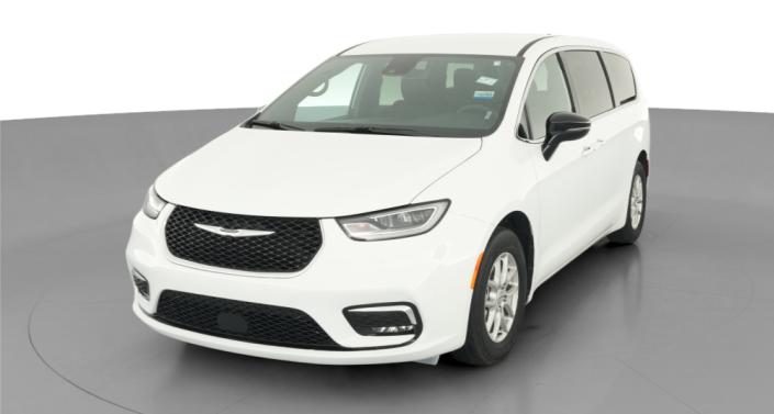 Thumbnail: 2025 Chrysler Pacifica - 1