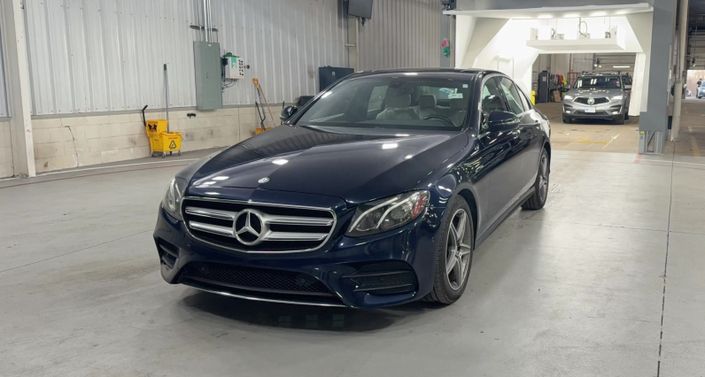 Thumbnail: 2017 Mercedes-Benz E-Class - 1