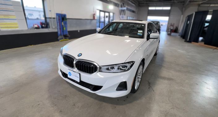 Thumbnail: 2023 BMW 3 Series - 1