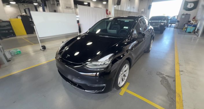 Thumbnail: 2022 Tesla Model Y - 1