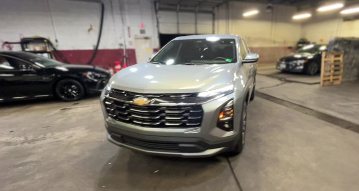 Thumbnail: 2025 Chevrolet Equinox - 1