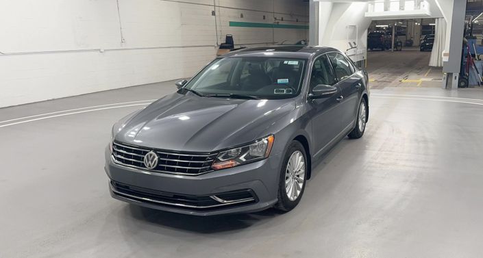 Thumbnail: 2017 Volkswagen Passat - 1