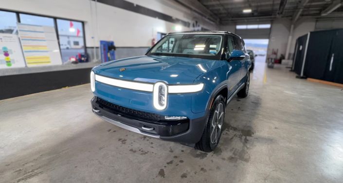 2024 Rivian R1S  -
                  Fairview, OR
