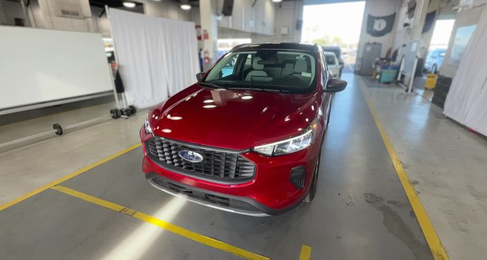 Thumbnail: 2023 Ford Escape - 1