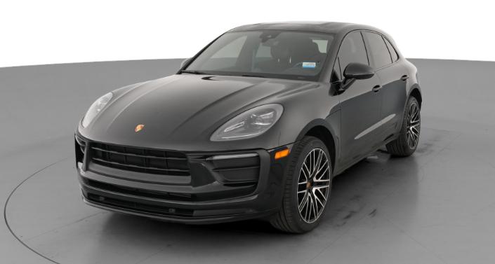 Thumbnail: 2022 Porsche Macan - 1