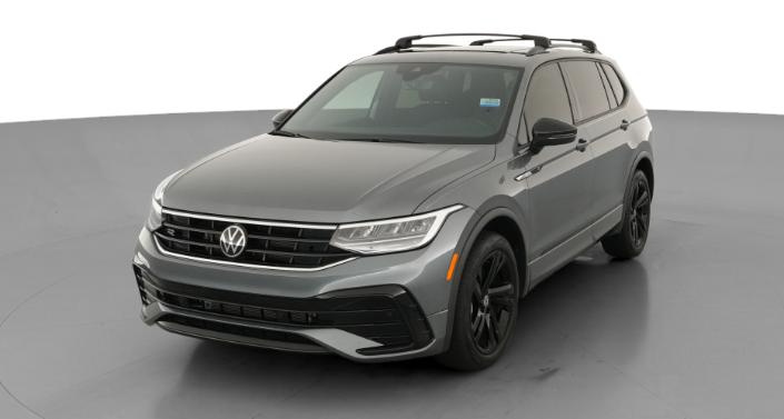 Thumbnail: 2023 Volkswagen Tiguan - 1