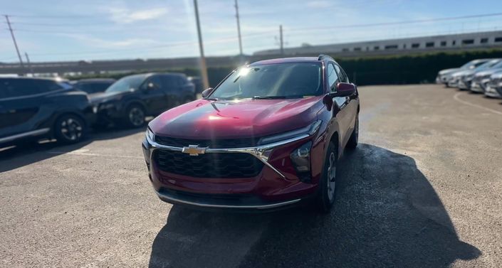 Thumbnail: 2025 Chevrolet Trax - 1