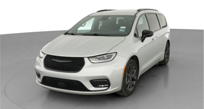 Thumbnail: 2024 Chrysler Pacifica - 1