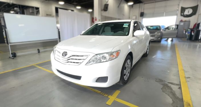 Thumbnail: 2011 Toyota Camry - 1