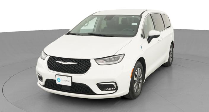 Thumbnail: 2023 Chrysler Pacifica - 1