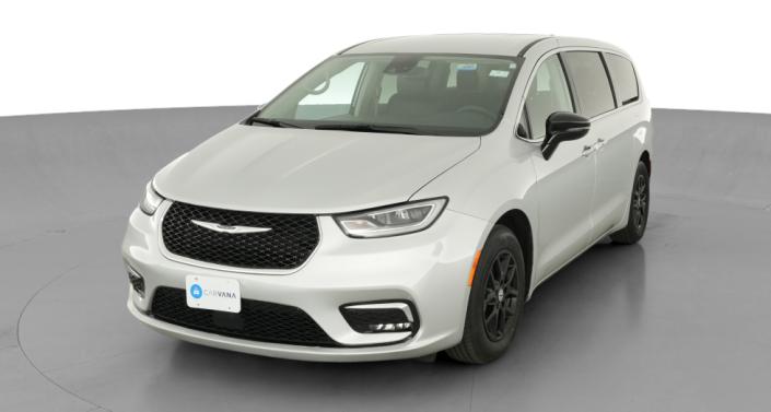 Thumbnail: 2024 Chrysler Pacifica - 1