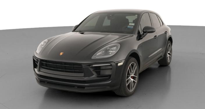Thumbnail: 2022 Porsche Macan - 1