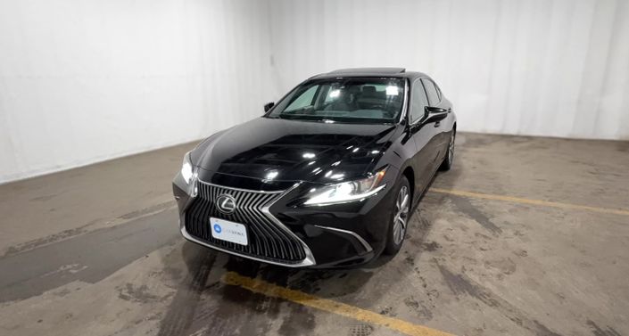 Thumbnail: 2021 Lexus ES - 1