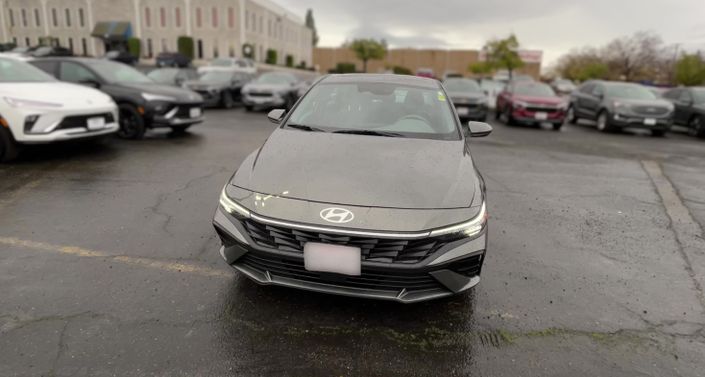 Thumbnail: 2025 Hyundai Elantra - 1