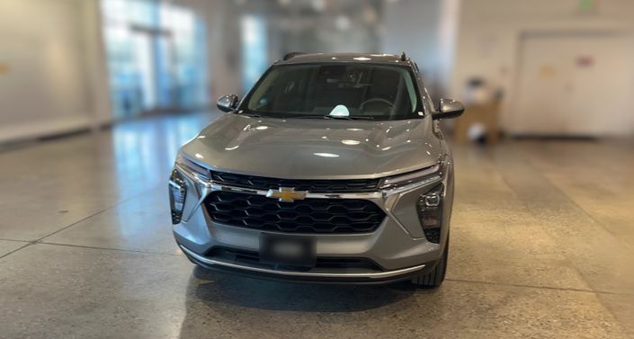 Thumbnail: 2025 Chevrolet Trax - 1