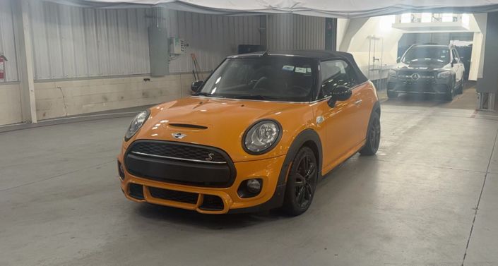 Thumbnail: 2018 MINI Cooper Convertible - 1