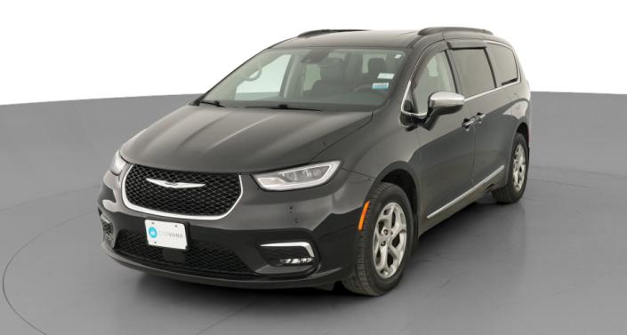 Thumbnail: 2023 Chrysler Pacifica - 1