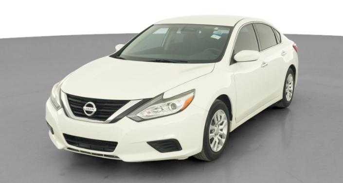 Thumbnail: 2017 Nissan Altima - 1