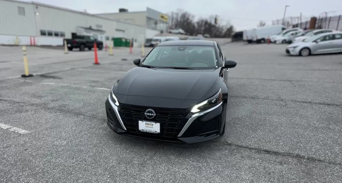 Thumbnail: 2025 Nissan Altima - 1