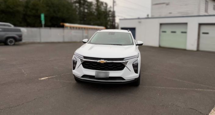 Thumbnail: 2025 Chevrolet Trax - 1