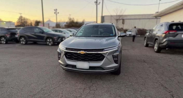 Thumbnail: 2025 Chevrolet Trax - 1