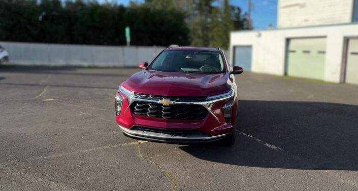 Thumbnail: 2025 Chevrolet Trax - 1