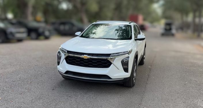 Thumbnail: 2025 Chevrolet Trax - 1