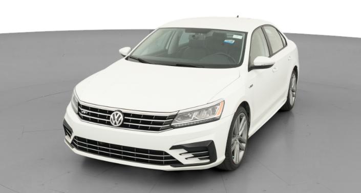 Thumbnail: 2018 Volkswagen Passat - 1