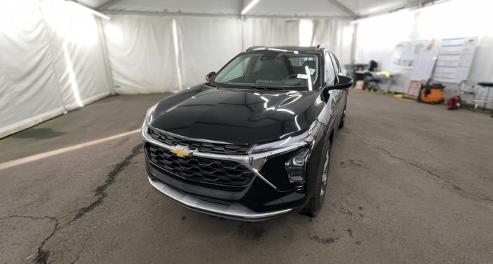 Thumbnail: 2024 Chevrolet Trax - 1