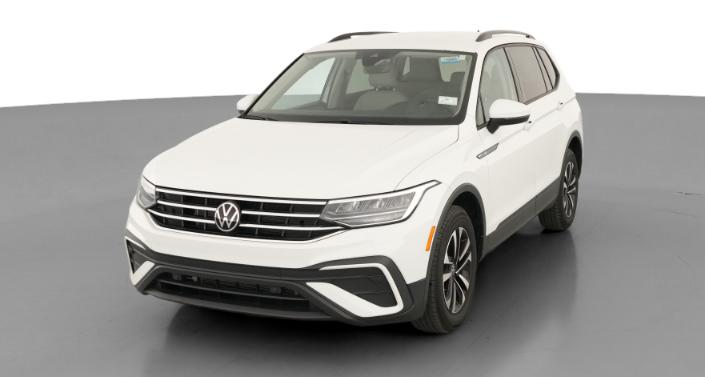Thumbnail: 2023 Volkswagen Tiguan - 1