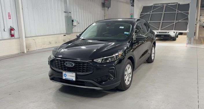 Thumbnail: 2023 Ford Escape - 1