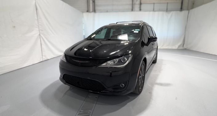 Thumbnail: 2020 Chrysler Pacifica - 1