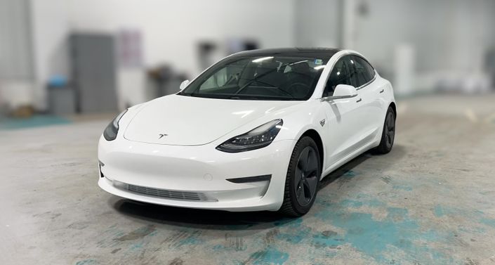 Thumbnail: 2019 Tesla Model 3 - 1