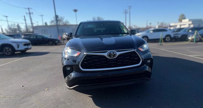 Thumbnail: 2025 Toyota Highlander - 1