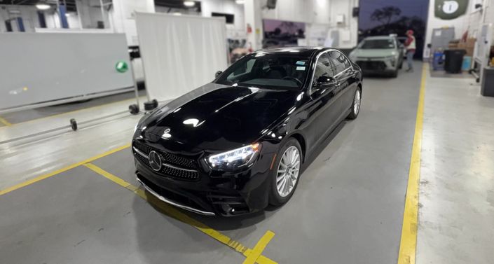 Thumbnail: 2023 Mercedes-Benz E-Class - 1