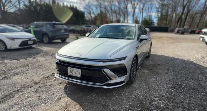 Thumbnail: 2025 Hyundai Sonata - 1