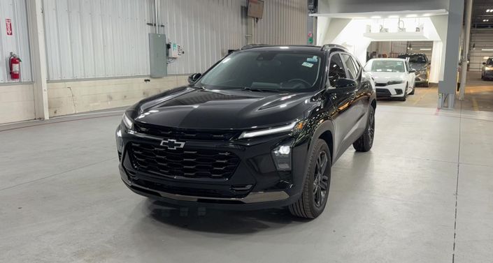 Thumbnail: 2025 Chevrolet Trax - 1