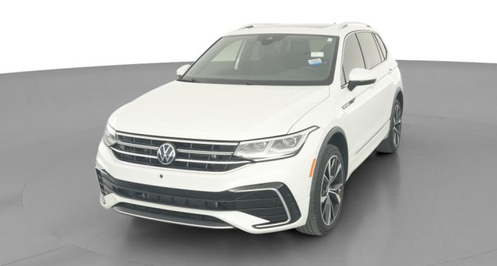 Thumbnail: 2022 Volkswagen Tiguan - 1