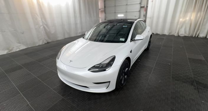 Thumbnail: 2021 Tesla Model 3 - 1