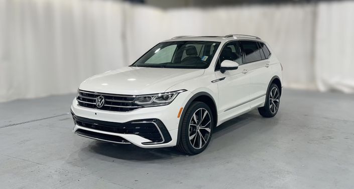 Thumbnail: 2023 Volkswagen Tiguan - 1