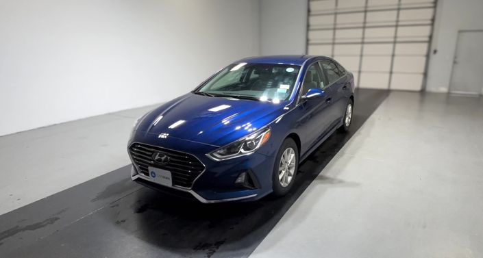 Thumbnail: 2019 Hyundai Sonata - 1