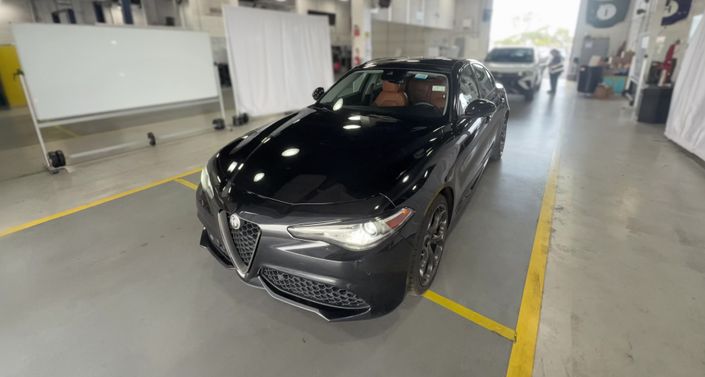 2018 Alfa Romeo Giulia Sport -
                  Tempe, AZ