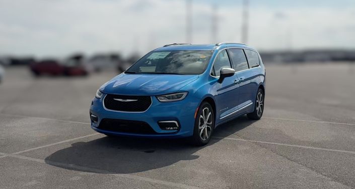 Thumbnail: 2026 Chrysler Pacifica - 1